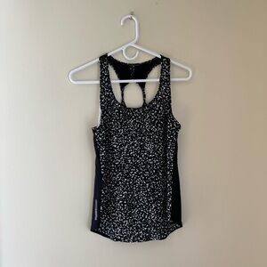 Under Armour Black and White Women's Tank Top Mesh Back — Medium